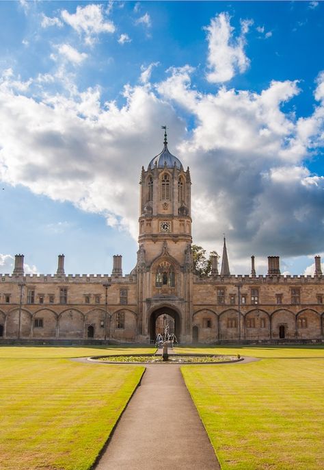 Study Manifestation, College Dining Hall, Christ Church Oxford, Dark Academia Aesthetic Wallpaper, No Connection, College Au, University Of Oxford, Alice Liddell, Dream College