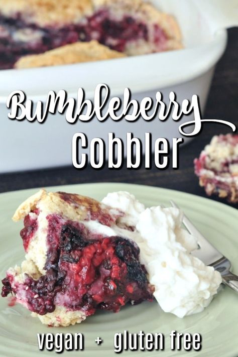 Triple Berry Cobbler, Fruit Cobbler Recipe, Cake Mix Cobbler, Mixed Berry Cobbler, Berry Cobbler Recipes, 3 Ingredient Cakes, Cobbler Recipes Easy, Berry Cobbler, Fruit Cobbler