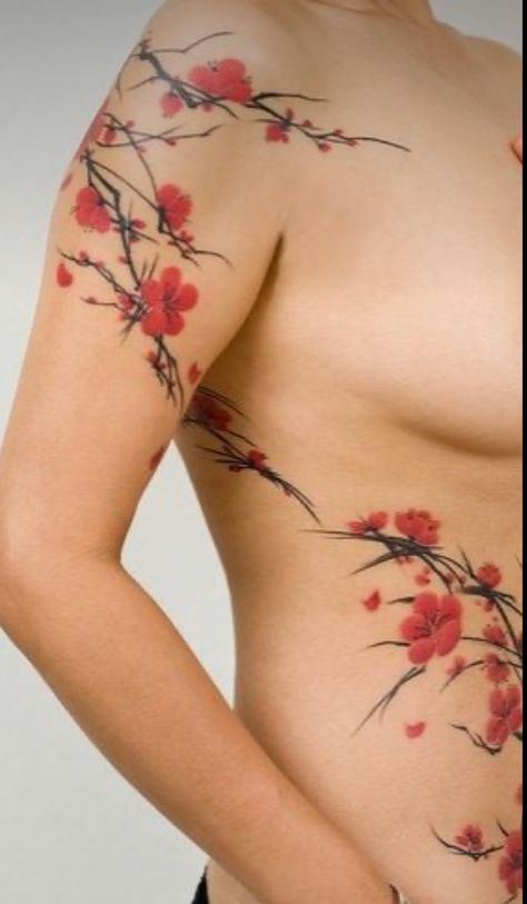 Tato Flash, Blossom Tree Tattoo, Sakura Tattoo, Vine Tattoos, Geniale Tattoos, Blossom Tattoo, Cherry Blossom Tattoo, Side Tattoos, 문신 디자인