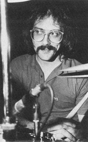 Vinnie Colaiuta Vinnie Colaiuta, Gretsch Drums, Dope Music, Drum Music, Frank Zappa, Amy Winehouse, Drummers, Drum Set, Gretsch