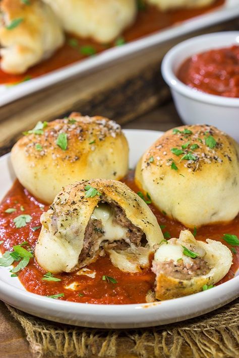 Mozzarella Stuffed Meatball Bites Meatball Bites, Easy Roast Beef, Meatball Pizza, Easy Roast, Grilled Steaks, Italian Antipasto, Stuffed Meatballs, Bread Toppings, Meatball Sliders