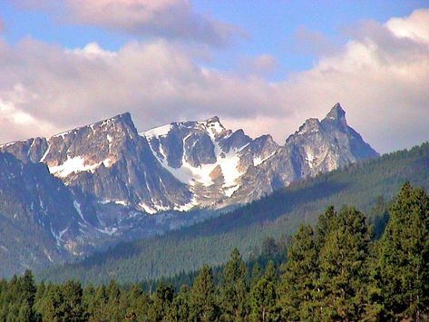 Trapper Peak in my home, the Bitterroot Valley of Montana.  I have a bandana stored in the Forest Service box at the top of this peak. The Bitterroot Valley is the largest wilderness area in the lower 48 states, and there is nothing more beautiful than the Northern Rockies! Darby Montana, Montana Mountains, Montana Homes, Big Sky Country, Forest Service, Internet Radio, Nothing More, Big Sky, Wonderful Places