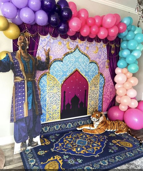 Arabian Theme Decor, Arabic Decoration Arabian Decor, Aladdin Decor, Arabian Nights Prom, Aladdin Halloween, Pta Events, Arabian Party, Arabian Theme, Bollywood Theme Party