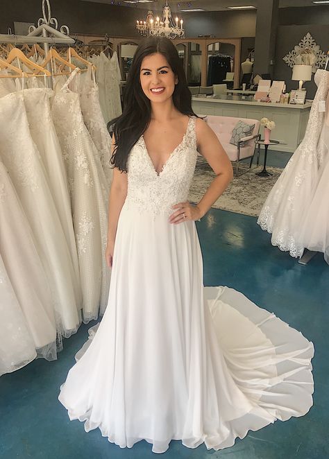 Maggie Sottero Melody - Dance the night away in this beautiful and delicate wedding dress featuring a beaded bodice and soft chiffon skirt. Delicate Wedding Dress, Delicate Wedding, Dfw Wedding, Stunning Wedding Dresses, Beaded Bodice, Maggie Sottero, Bridal Inspo, Lace Bridal, Dallas Wedding