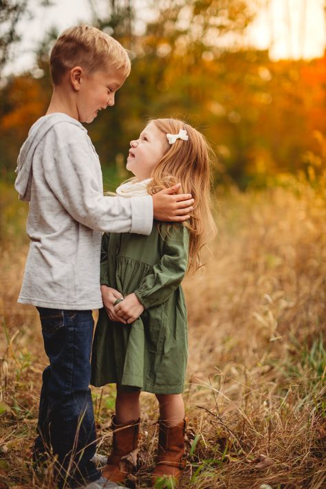 This was one of the most sweet, sincere moments between a brother and sister every captured. It's something that they will always look back on and see their intimate and loving connection. Who has an older brother here? I have two younger brothers and I feel this way about them exactly. ___ Now booking December Senior & Family Sessions. Calendar filling up! __ #westlafayette #lafayetteindianaphotographer #livinglafayette #homeofpurdue Older Brother Younger Sister, Older Brother Little Sister Aesthetic, Forbidden Kiss, Brother Sister Photos, Brother Photos, Lafayette Indiana, Sister Pictures, Sisters Photoshoot, Baby Walking