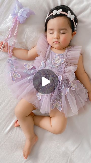 𝐊𝐞𝐞𝐩𝐢𝐧𝐠𝐮𝐩𝐰𝐢𝐭𝐡𝐒𝐚𝐢𝐠𝐞 on Instagram: "My baby girl drifting off into a world of whimsy, adorned in her butterfly dreams wearing this magical she’s a butterfly dress @beforeeverkids coming this Friday 19th April 🦋  Saige is also wearing this stunning butterfly headband from @lovelittlemarshmallow from Peony collection check them out!!  Beautiful butterfly wand from @littlecustomcreations   #gifted  . . . . . . #babygirl #babysleep #babyreelsvideo #babyheadwear #babybutterfly #babyheadband #babymodel #cutebaby #mybaby #babygirloutfit #babygirlromper #babygirldress #babyofinstagram #babycheeks #babywands #babybutterfly🦋" Butterfly Headband, Baby Cheeks, My Baby Girl, Butterfly Baby, Baby Models, Butterfly Dress, One Year Old, A Butterfly