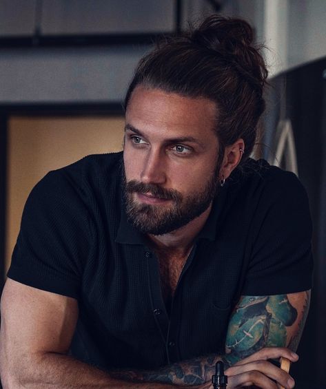 Bearded Man With Long Hair, Tall Dark Haired Man, Men With Long Hair Aesthetic, Man Bun Aesthetic, Tall Dark And Handsome Men, William Tyler, My Protector, Dark Haired Men, Long Hair Beard