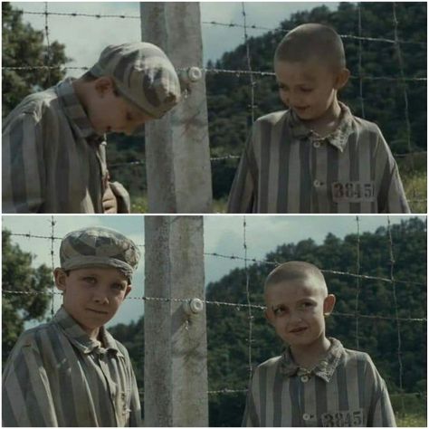 Bruno and Shmuel (The Boy in the Striped Pyjamas) Boy In Striped Pyjamas, Striped Pyjamas, Spirit Week, Film Serie, The Boy, Series Movies, Love Book, Cinematography, Good Movies