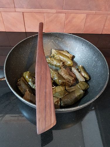 Wooden Kitchen Utensils Handmade, Diy Wooden Utensils, Wood Kitchen Utensils, Wooden Ladle, Wood Spoon Carving, Wooden Containers, Wood Table Diy, Kitchenware Products, Wood Utensils