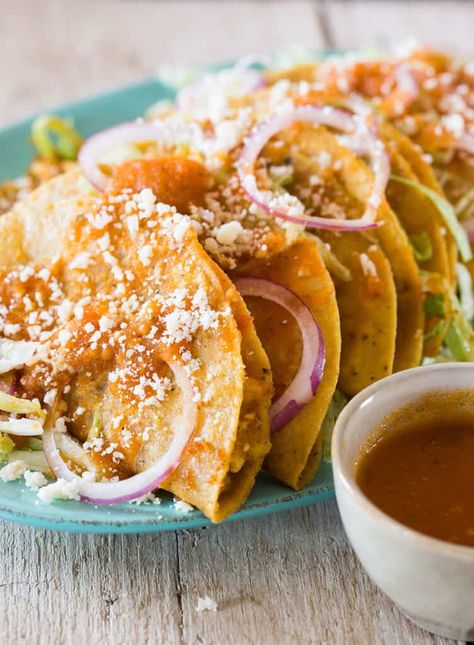 Mexican Potato Tacos Recipes, Fried Potato Tacos Mexican, Authentic Potato Tacos, Potatoe Taco Mexican, Potato Tacos Mexican Easy, Chorizo And Potato Tacos, Chicken Potato Tacos, Beef And Potato Tacos, Chicken And Potato Tacos