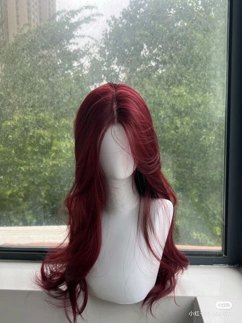 Pretty Hair Cuts, Hair Doctor, Filmy Vintage, Red Hair Inspo, Wine Hair, Cherry Hair, Hair Style Korea, Hairstyles For Layered Hair, Pretty Hair Color