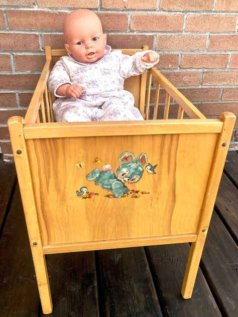 Bed Vintage, Baby Doll Bed, Mattress Base, Baby Notes, Doll Cradle, Doll Crib, Play Doll, Wood Doll, Kewpie Dolls