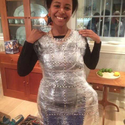 Making a block with Cling Film (Saran Wrap) – Fabrickated Dress Form Mannequin Diy, Sewing Dress Form, Doll Making Patterns, Saran Wrap, Dress Form Mannequin, Cling Film, Altering Clothes, Dress Forms, Wrap Pattern