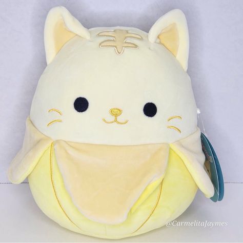 Brand New With Tags Katinka- Banana Cat Official Squishmallow By Kelly Toy Squad - Crossover Squad Series 2 Collector Number - Squishdate - Year - 2024 Size - 8 Inch Bio - Appearance - Everything In My Closet Bogo 50% Off Listed Prices All Jewelry Priced $25 & Under Are 2/$30 Free Shipping On Orders Over $75 Ships In Beautiful Box W Care Free Gifts With Every Order!! Free Squishmallow Gifts With Every Squishmallow Order!!! The Bigger The Order, The Bigger The Gift Get $10 Off Your 1st Order When Squishmallow On Bed, Cole Squishmallow, Squishmallow Dog Bed, Peach Squishmallow, Squish Mellows Big, Rare Squishmallows Aesthetic, Cute Aesthetic Things To Buy, Jumbo Squishmallows, Banana Squishmallow