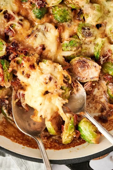 Brussel Sprout Casserole (Creamy and Cheesy with Bacon) Brussel Sprout Casserole, Easy Delicious Casseroles, Mixed Vegetable Casserole, Baked Turkey Wings, Thanksgiving Casserole, Bacon Casserole, Spinach Artichoke Chicken, Turkey Tenderloin, Ground Beef And Potatoes