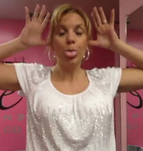 Melissa Dance Moms Melissa, Melissa Dance Moms, Melissa Gisoni, Aldc Rares, Dance Moms Memes, Dance Moms Pictures, Silly Face, Cats Photos, Lee Miller