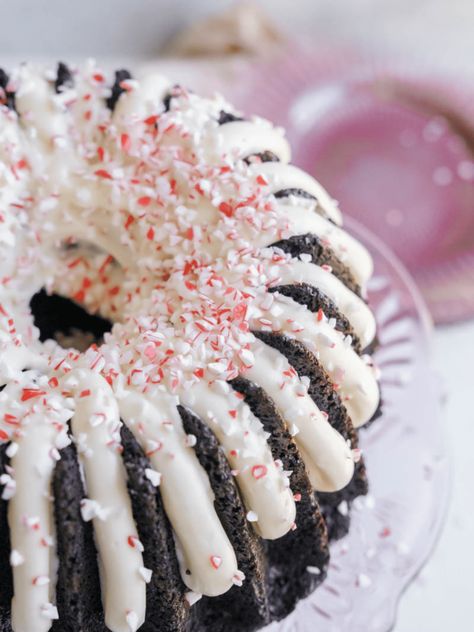 Easy Dark Chocolate Peppermint Bundt Cake Recipe - Cake Babe Peppermint Mocha Cake, Chocolate Peppermint Bundt Cake, Peppermint Bundt Cake, Chocolate Peppermint Cake, Xmas Cakes, Christmas Bakes, Peppermint Cake, Christmas Eats, Peppermint Chocolate