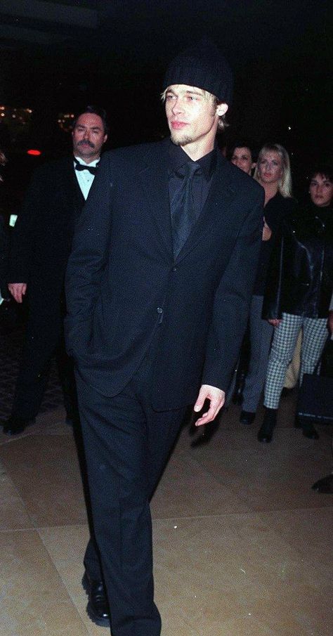 Men’s Tuxedo Style, Formal Men Wear, Brad Pitt 90s, Brad Pitt Style, Block Button, Formal Men, 90s Men, Men Wear, Prom Suits