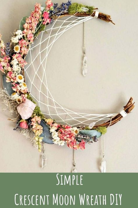 Crescent Wreath Diy, Diy Moon Wreath, Crescent Moon Wreath Diy, Moon Wreath Diy, Diy Crescent Moon, Blessed Ostara, Simple Crescent Moon, Cottagecore Things, Crescent Moon Wreath