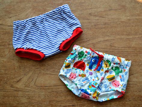 'So, Zo...': Free Pattern Friday: Kids' Bummies Free Bummies Sewing Pattern, Bummies Sewing Pattern Free, Boys Clothes Patterns, Potty Training Boys, Sewing Baby Clothes, How Big Is Baby, Diaper Cover, Baby Month By Month, Baby Sewing