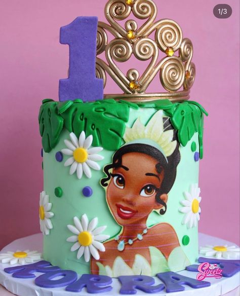 Tiana Cake, Princesa Tiana, Princess Birthday Cake, Princess And The Frog, Princess Tiana, Birthday Themes, Party Cake, The Frog, Princess Birthday