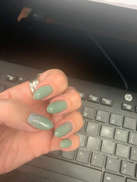 Sage Nails With Glitter, Sage Green And Glitter Nails, Sage Wedding Nails Bridesmaid, Sparkly Sage Green Nails, Sage Green Sparkle Nails, Green Sparkle Nails, Bridesmaid Nails, Bridesmaids Nails, Sage Wedding