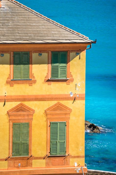 The colours of the Riviera French Riviera Color Palette, French Riviera House, Italian Riviera Aesthetic, 60s France, French Riviera Aesthetic, Riviera Aesthetic, French Aesthetic, Mediterranean Lifestyle, Sales Center