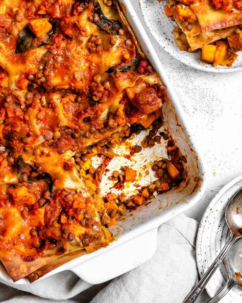 Plant Based Lasagna, Sweet Potato Lasagna, Potato Lasagna, Easy Sweet Potato, Vegan Casserole, Homemade Comfort Food, Vegan Lasagna, Plant Based Recipes Easy, Plant Based Dinner