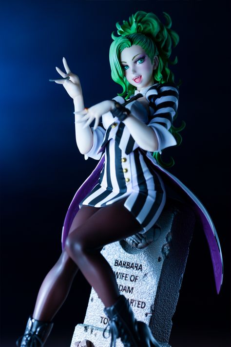 Beetlejuice Bishoujo Statue by Kotobukiya! | Serpentor's Lair Beetlejuice Girl, Shunya Yamashita, In Icon, Gaming Merchandise, Tokyo Otaku Mode, Unique Outfit, Sideshow Collectibles, Designer Toys, Beetlejuice