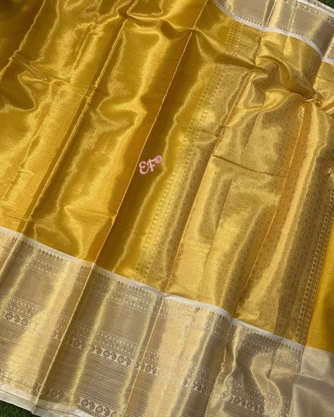 💐Most Trending Premium Quality Kanjeevaram Golden Brocade Tissue pattu sarees With Contrast Big Zari Kanchi Weaving Borders and Pallu … Brocade blouse With Border 💐 **Small Border Price : 1500+$ ** *Big Border Price :1699+$* 💐Note : No return and No exchange for Color Variations and Feel of Fabrics. Colours may vary in real due to Monitor or mobile screen resolutions. Zari Foldings and Thread Outcomes are not Considered as Damage. Brocade Blouses, Premium Quality, Silk Sarees, Color Variations, Saree, Silk, Fabric, Color