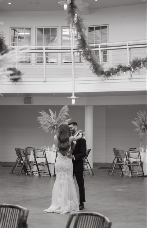 wedding reception photos, wedding photos, wedding photography, wedding photo shot list, wedding first dance, wedding photo inspo, beach boho wedding, beachy boho wedding, black and white wedding photos, private forst dance, private last dance Boho Wedding Black, First Dance Aesthetic Wedding, Wedding Photo Shot List, Beachy Boho Wedding, Private First Dance Wedding, Last Dance Wedding Photo, First Dance Picture Wedding, Reception Dancing Photos, Black And White Wedding Photos