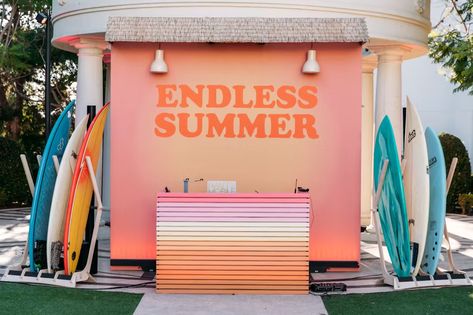 Endless Summer Welcome Party | Sterling Social Events & Experiences | PartySlate Endless Summer Party Theme, Endless Summer Party, Summer Rituals, Casa Bacardi, Summer Party Design, Beach House Colors, Photobooth Ideas, Photo Corner, Splash Party