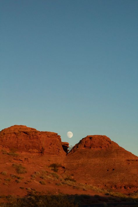 Southern Utah Aesthetic, St George Utah Aesthetic, Utah Aesthetic, Saint George Utah, Arizona Aesthetic, Utah Summer, Utah Desert, Utah Mountains, St George Utah