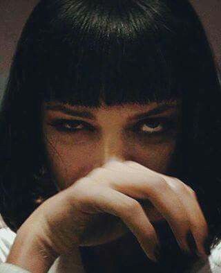 Mia Wallace Game Poster, Uma Thurman, Fun Fun, Quentin Tarantino, Funny Movies, Swaggy Outfits, Iconic Movies, Reference Photos, Film Aesthetic