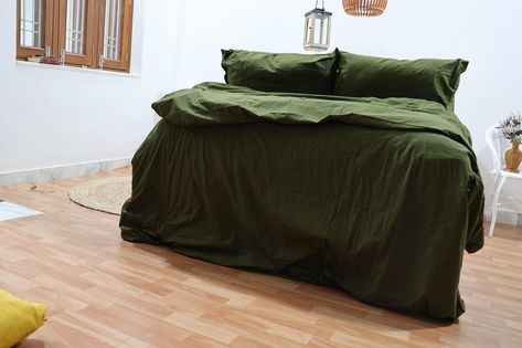 Dark Moss Green Linen Duvet Cover with free pillow cases Green bedding set with coconut buttons Twin Full Double Queen King Bedding Sets by Theduvetcover on Etsy Green Linen Duvet Cover, Green Linen Duvet, Dark Moss Green, Green Bedding Set, King Bedding, Green Duvet, Green Duvet Covers, Linen Duvet Cover, Full Duvet Cover