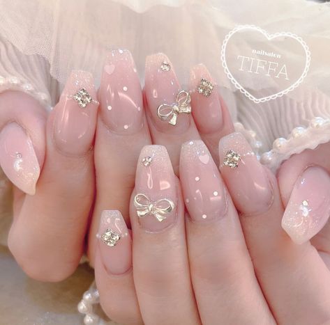 Korean Nails White, Horse Nails, Pastel Pink Nails, Cute Pink Nails, Hippie Nails, Formal Nails, Cute Simple Nails, Gel Nails Diy, Hello Kitty Nails