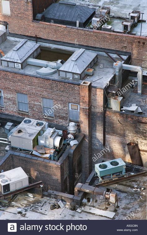 New York City building rooftop Stock Photo Building Rooftop, Cyberpunk Building, Apartment Rooftop, New York Rooftop, Rooftop Apartment, Roof Cap, New York City Buildings, New York Buildings, Nyc Rooftop