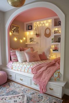 Preteen Bedroom, Bedroom Ideas For Small Rooms Cozy, Fancy Bedroom, Cozy Bedroom Design, Dream Bedroom Inspiration, Teen Bedroom Designs, Room Redesign, Room Makeover Bedroom