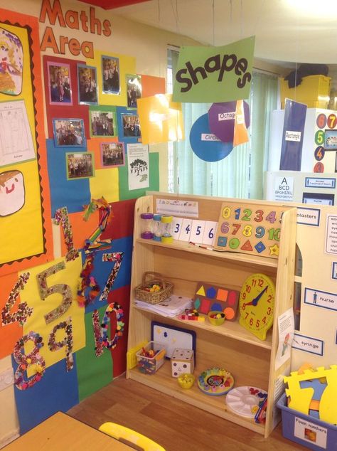 Math Area Preschool Classroom, Maths Area Eyfs Classroom Displays, Math Corner Classroom Ideas Kindergarten, Early Years Classroom Areas, Year 2 Maths Area, Maths Corner Preschool, Reception Maths Area, Maths Area Nursery, Math Corner Classroom Ideas Preschool