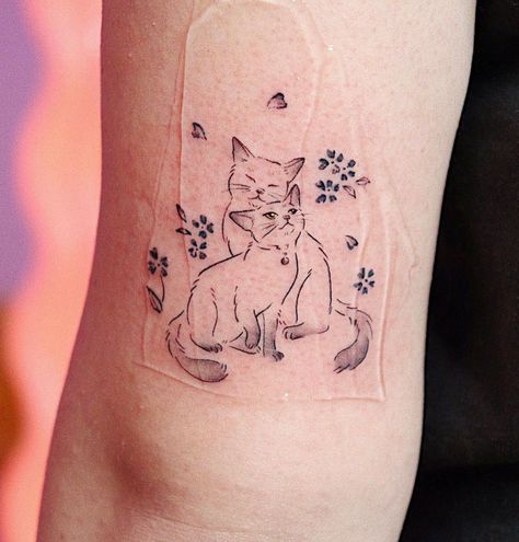 Two Kittens Tattoo, Red Ink Cat Tattoo, Cat Aesthetic Tattoo, Sister Cat Tattoos, Three Cats Tattoo, 2 Cat Tattoo, Two Cat Tattoo, 2 Cats Tattoo, Dog And Cat Tattoo