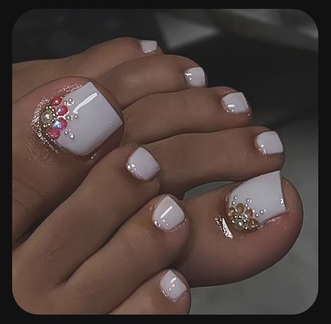 Nail Shapes Square, Feet Nail Design, Modern Boho Style, Pedicure Nail Designs, 18th Bday, Pure White Background, Acrylic Toe Nails, Acrylic Toes, Fall Nail Trends