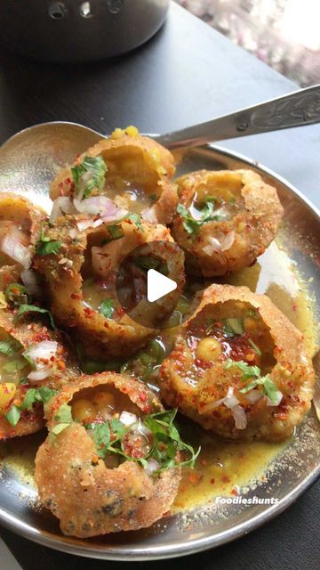 Fuchka Recipe, Puchka Recipe, Fire Recipes, Nepali Food, Ramadan Activities, Fire Food, Feed Your Soul, Indian Street Food, Real Quick