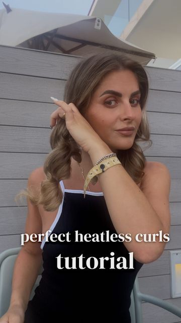 Lydia Rose on Instagram: "Heatless curls tutorial 👱‍♀�️ the easiest way to get perfect waves on holiday!⁠ •⁠ I trialled a few different techniques while I was away & this was the one that worked the best:⁠ - Split hair in two and put into loose bunches.⁠ - Wrap hair around scrunchie until there's no hair left.⁠ - Leave to set while you get ready (on holiday I left mine 10-20 mins).⁠ •⁠ #fashiontips #hairtips #hairstyles #easyhair #updo #halfuphalfdown #blondehair #blondebalayage #simplehairstyle Heatless Curls Tutorial, Curls Tutorial, Brown Pixie Cut, Heatless Curls Overnight, Lydia Rose, Basic Hairstyles, Perfect Waves, Curl Tutorial, Split Hair