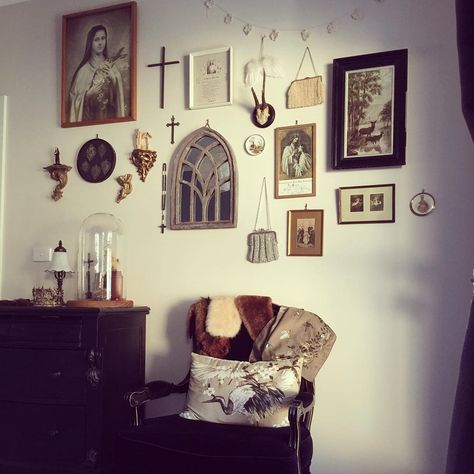 Kristy | Our bedroom gallery Wall I believe it's finished #vintage #vintagecollector #religiousart #cross #vintagebags #churchmirror#gold… | Instagram Bedroom Gallery Wall, Gallery Wall Bedroom, Black Bedroom, Black Chair, Bedroom Vintage, Deer Antlers, July 1, Religious Art, Bedroom Wall Art