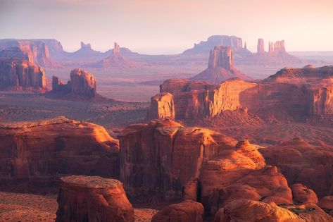 First light on the sandstone pillars of Monument Valley [OC] [2000x1333] : EarthPorn Southwest Scenery, Scenery Reference, Maligne Lake, National Photography, Sonoran Desert, S Logo, Grand Canyon National Park, Rock Formations, Desert Landscaping