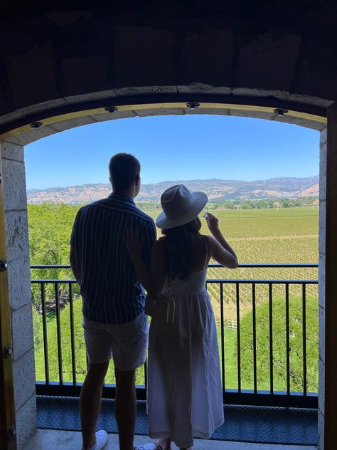 Napa Valley Couples Trip, Napa Valley Couple Photos, Wine Tasting Couple, Vineyard Aesthetic, Napa Wine Tasting, Napa Wine, Wine Tour, Napa Valley, My Happy Place