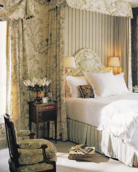 French Country Bedrooms, Room Photo, Gorgeous Bedrooms, Romantic Bedroom, Dreamy Bedrooms, Elegant Bedroom, Bedroom Green, French Country House, French Decor