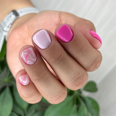 Pink Nails Minimal, Gel Nail Designs On Natural Nails, Pink And White Nails Short, Short Natural Nail Designs, Short Pink Nails Designs, Nail Designs Gel Polish, Camo Nails, Natural Nails Manicure