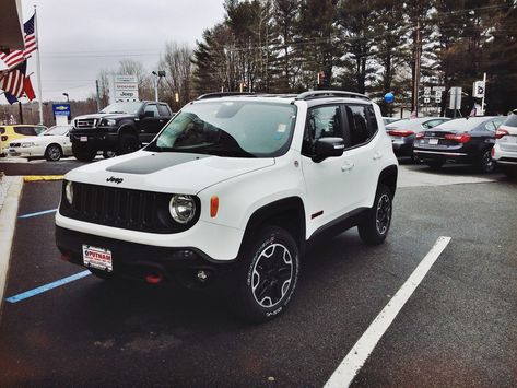 Alpine White Picture Thread - Jeep Renegade Forum White Jeep Wagoneer, White Jeep Renegade, Jeep Renegade Lifted, 2019 Jeep Renegade, Red Jeep Renegade, Jeep Renegade Latitude, Jeep Renegade Trailhawk, White Jeep, First Time Driver