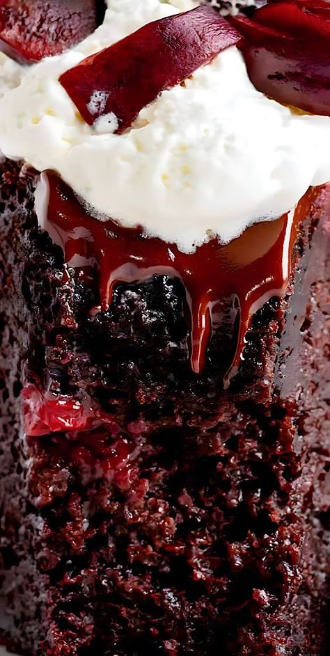 Black Forest Bundt Cake, Chocolate Ganache Whipped, Easy Lunch Ideas, Chocolate Bundt Cake, Cherry Cake, Bundt Cakes Recipes, Fresh Cherries, Cherry Pie Filling, Easy Lunch